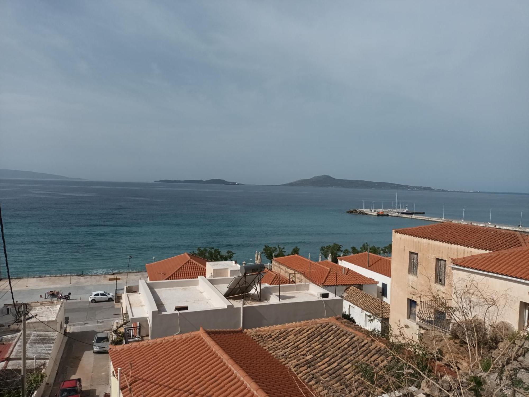Seaview Apartment *